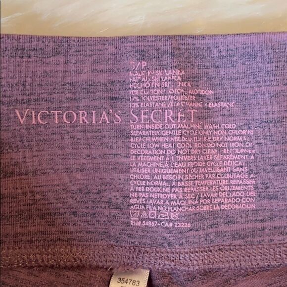 Women’s Victoria’s Secret Capri leggings - Picture 5 of 5